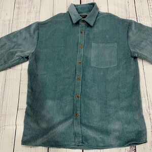 Great light / rustic green casual shirt